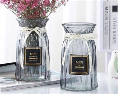 Slatka staklena vaza