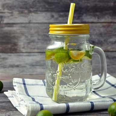 Staklena tegla za piće sa slamom